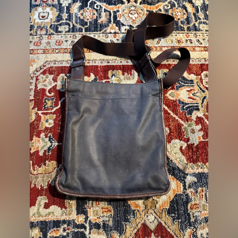 Tumi Sling Bag Waxed Canvas & Leather Rare - Picture 3 of 8